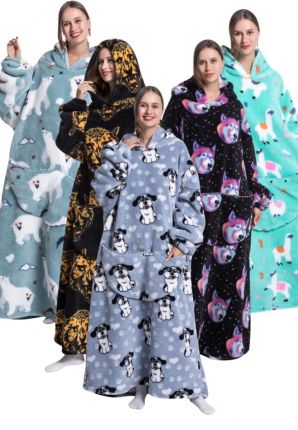 Extra lange fleece deken met capuchon & mouwen - dierenprint