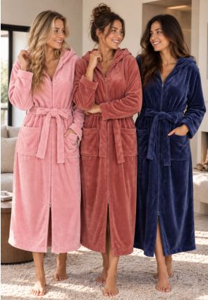Extra lange dames badjas van zacht fleece met capuchon en handige tweewegrits - Charlie Choe